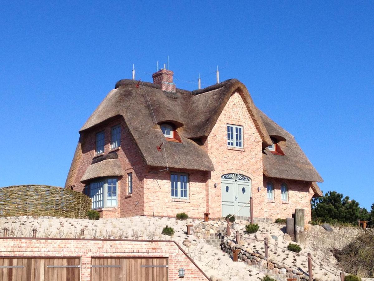 Hotel Duene Sylt Екстериор снимка