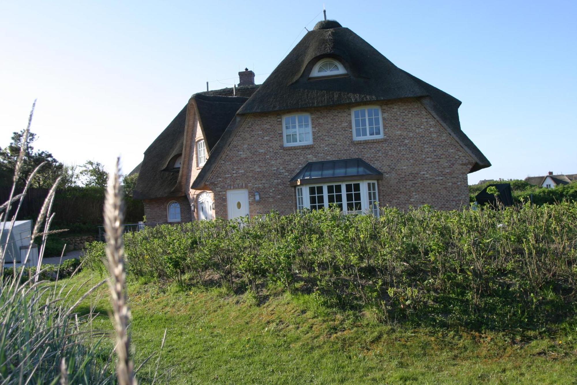 Hotel Duene Sylt Екстериор снимка